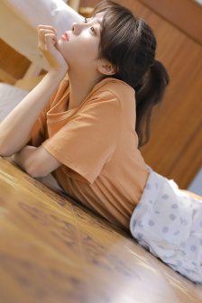 和爸爸kiss